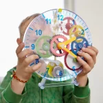 Lær klokken med et læringsur! Fantatisk vægur til børn!